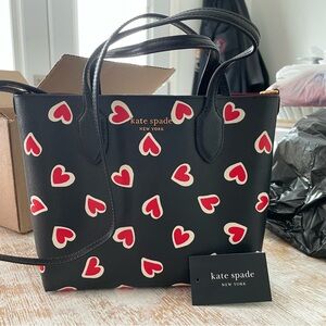 Kate spade heart small tote Valentine’s Day